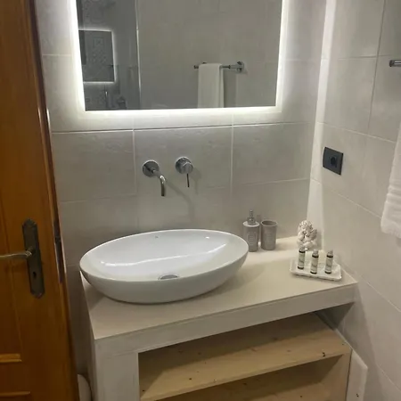 Il Trullo Di Nonno Licchio 度假居 *