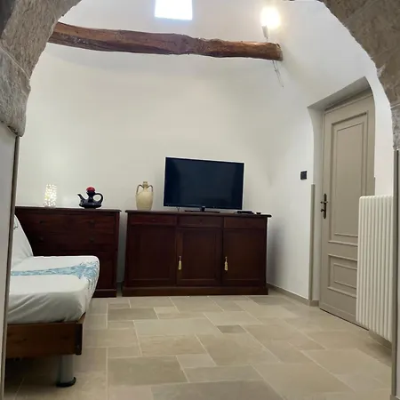 Holiday home Il Trullo Di Nonno Licchio *